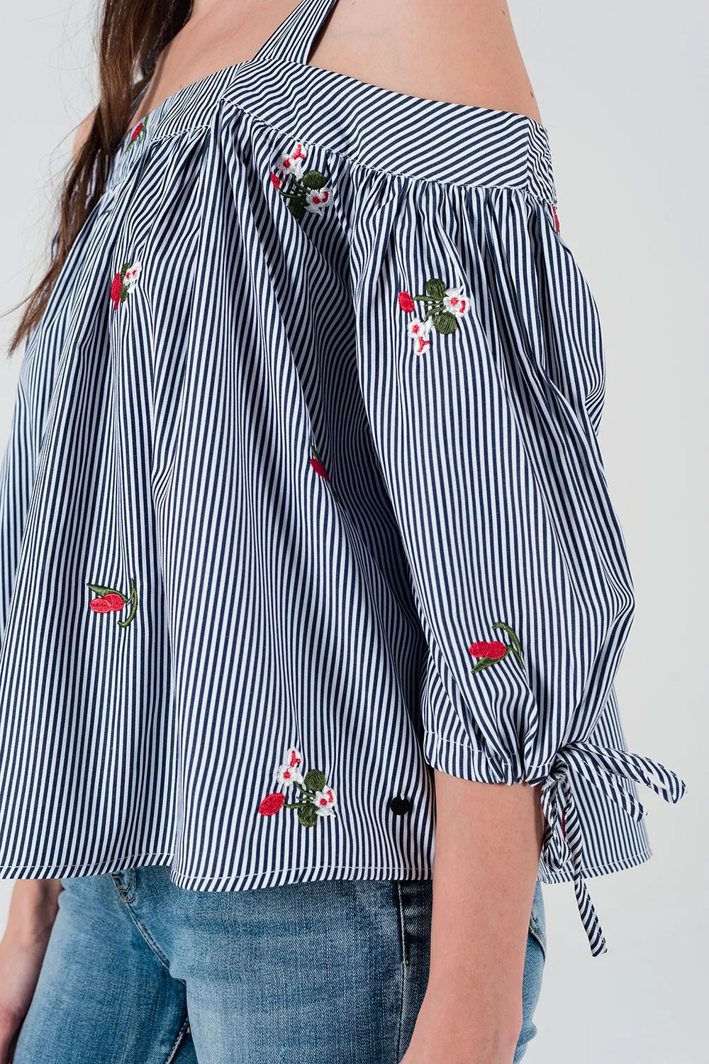 Embroidered cold shoulder striped top in navy