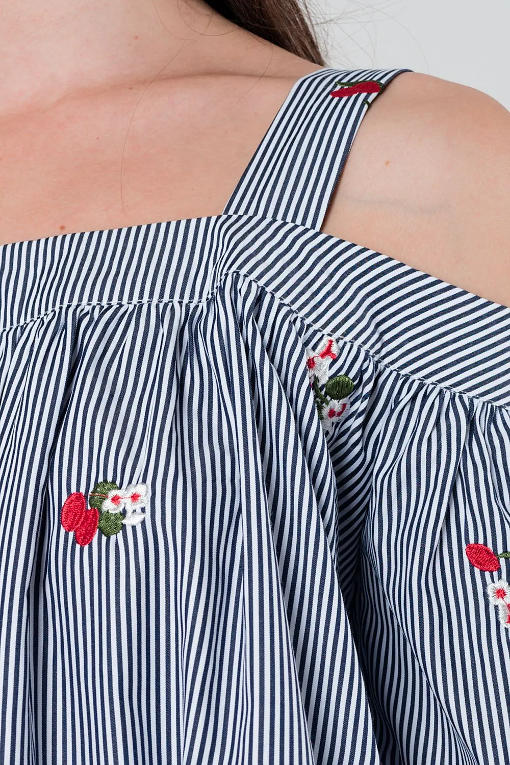Embroidered cold shoulder striped top in navy