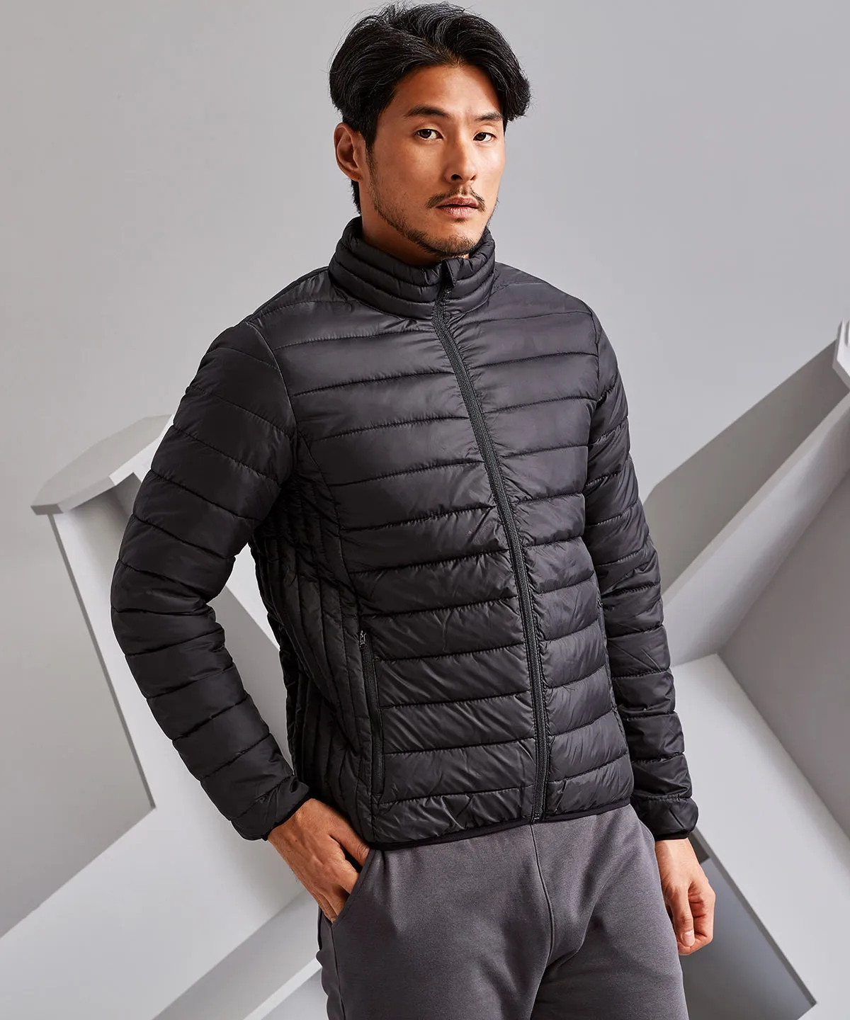 Navy - Traverse padded jacket