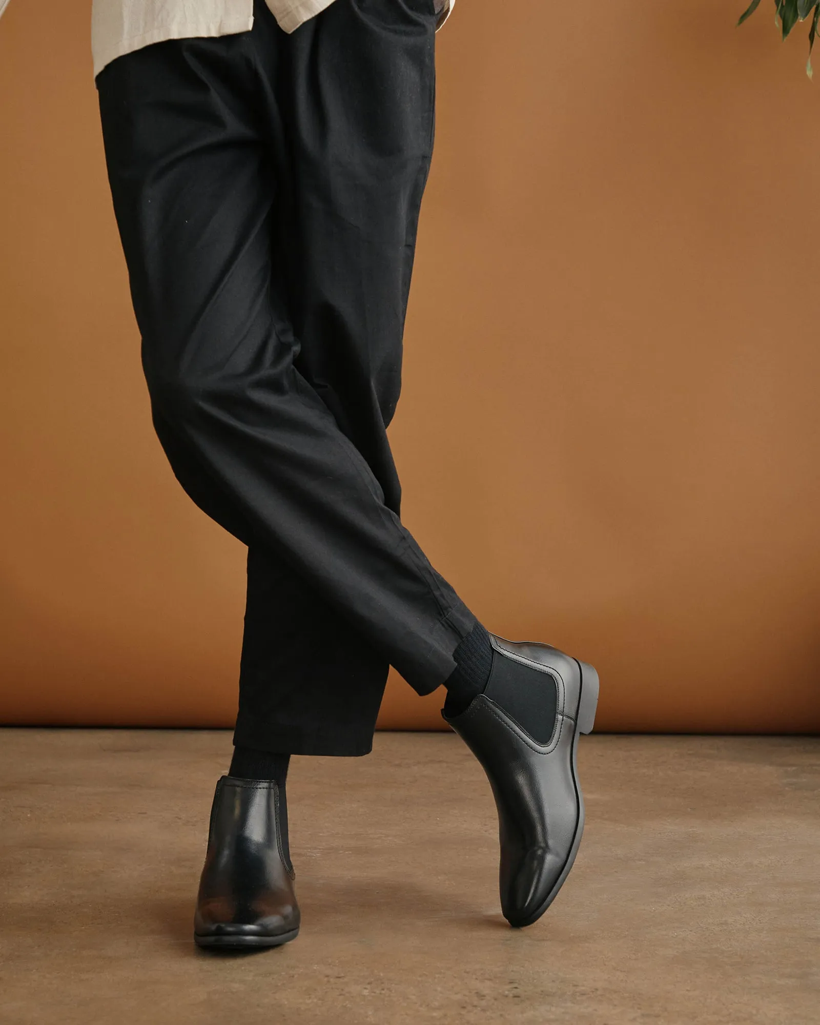 PARKER Vegan Chelsea Boots