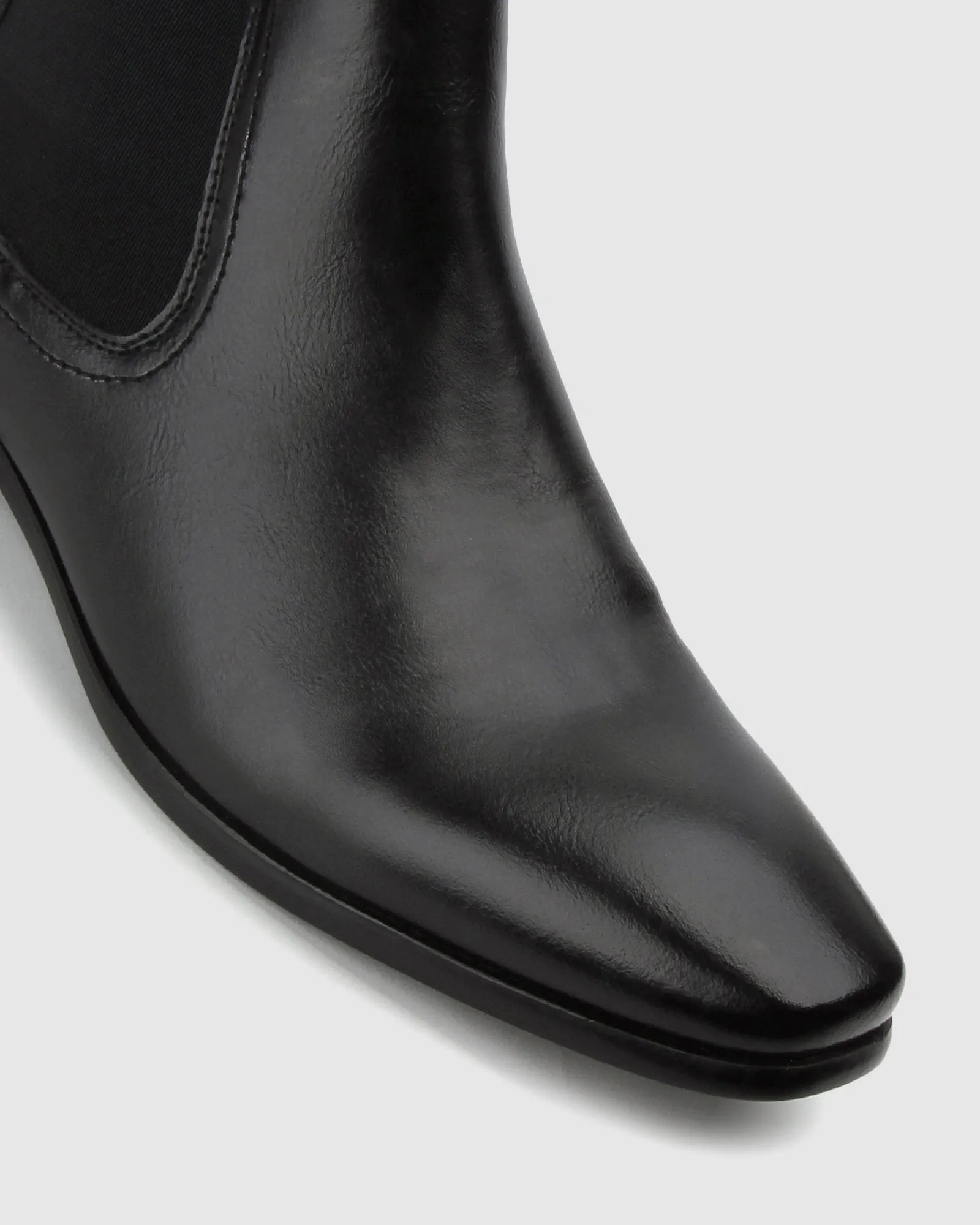 PARKER Vegan Chelsea Boots