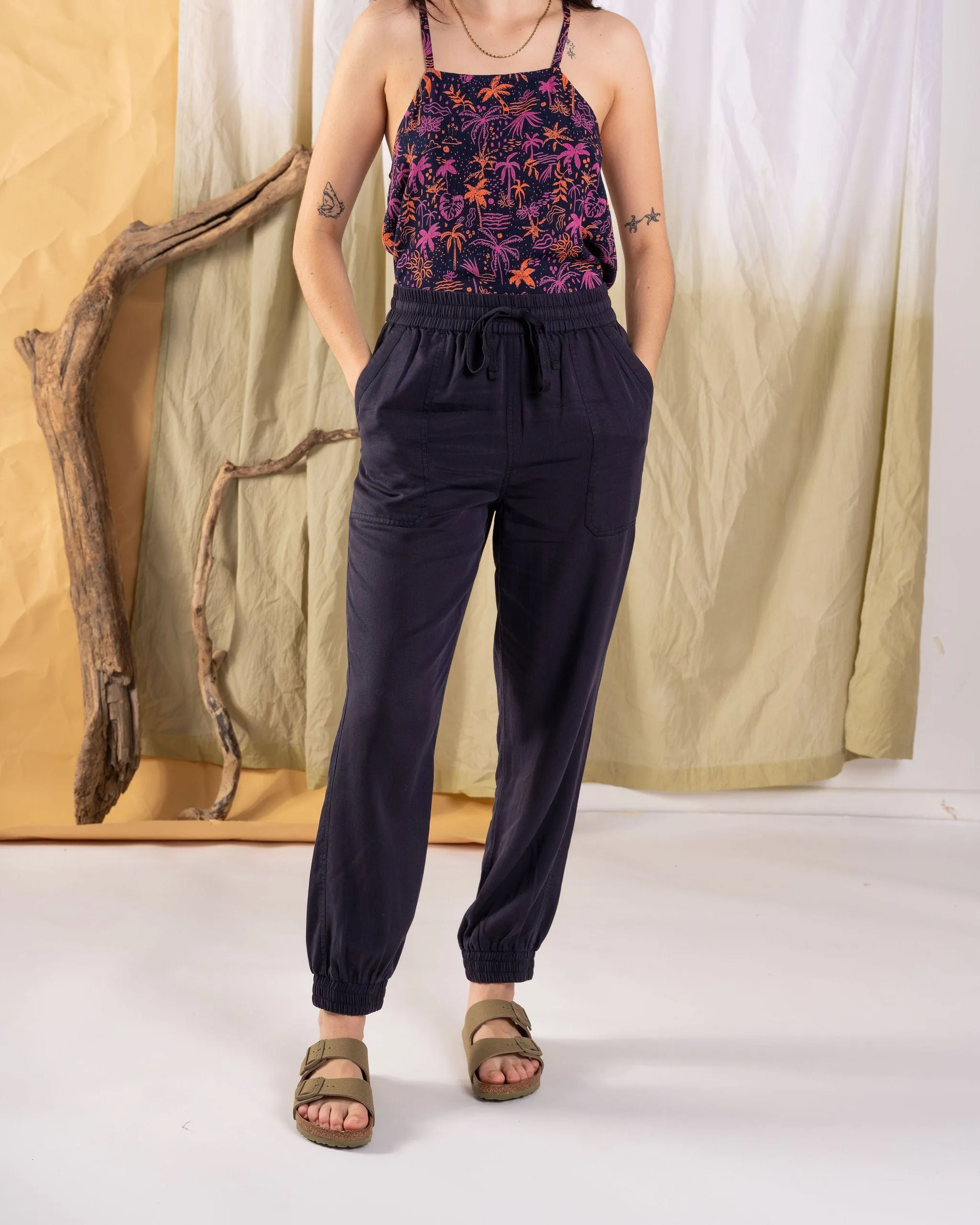 Sola - Womens Lightweight Joggers - Blue