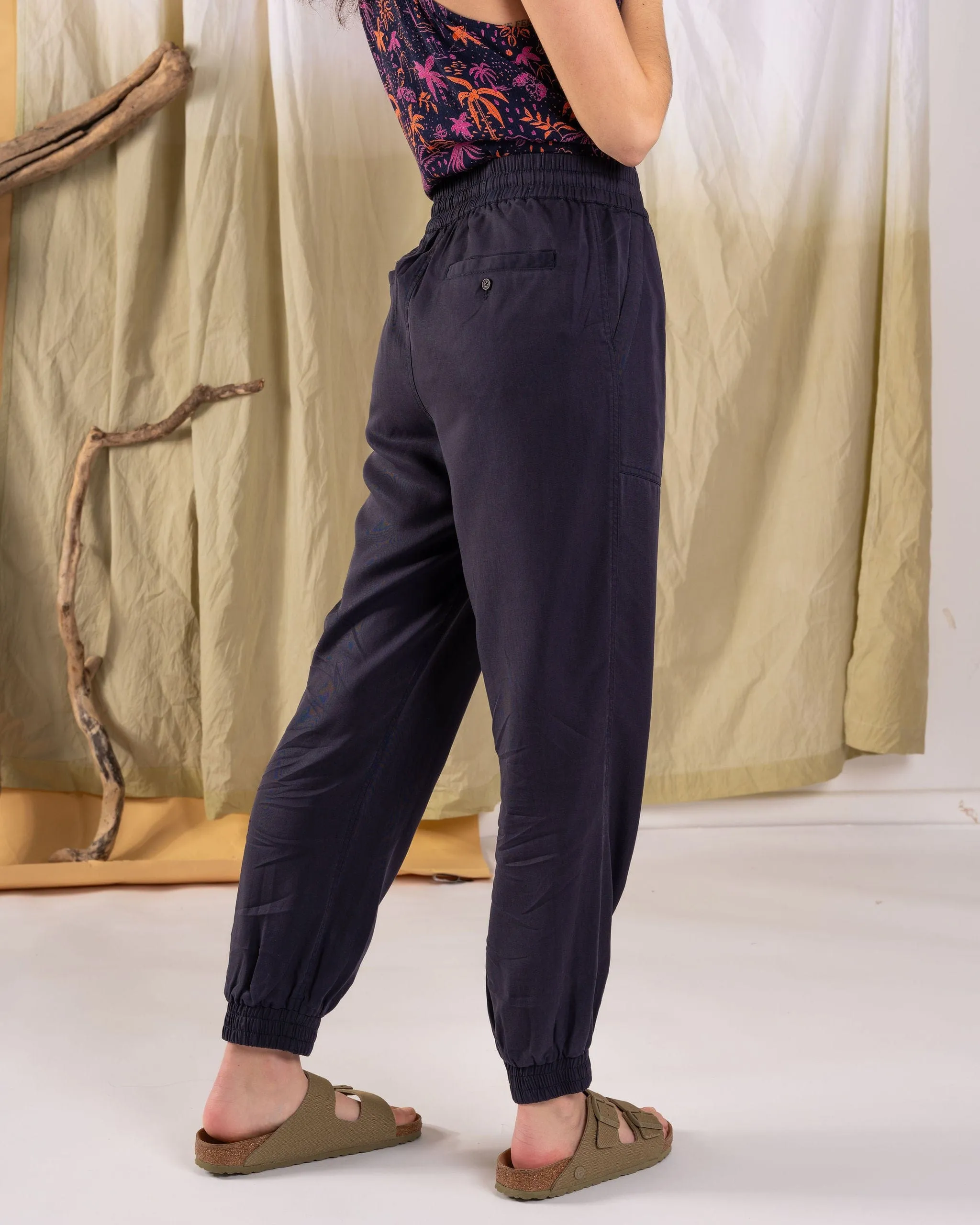 Sola - Womens Lightweight Joggers - Blue