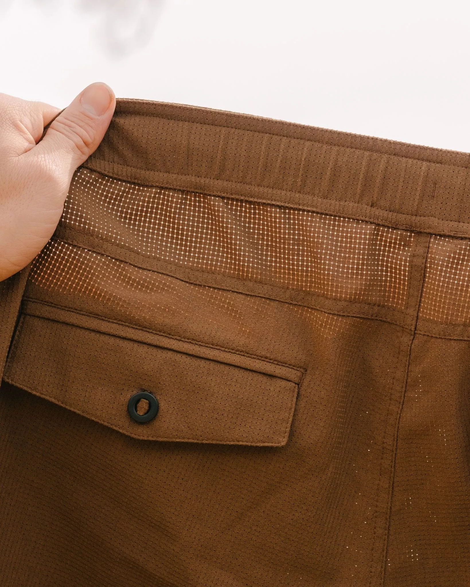 Vent Lightweight Active Shorts 9"